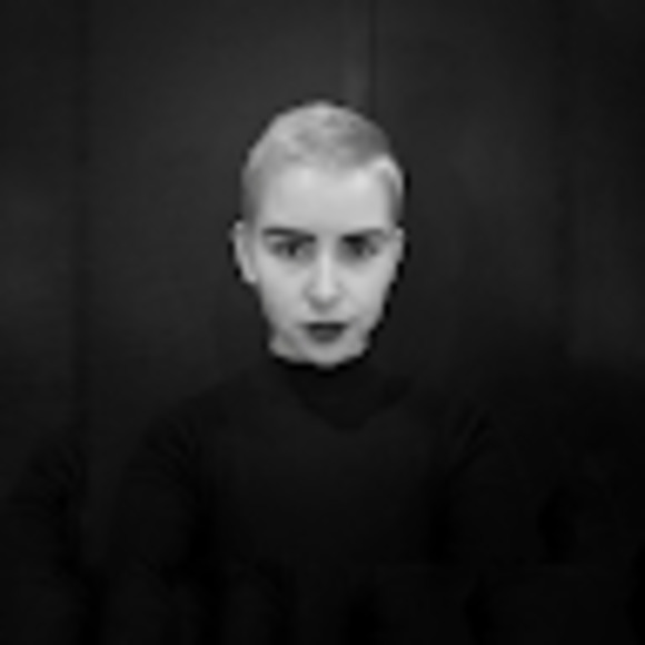 Meet your Posher, Chyanna - Picture 1 of 1